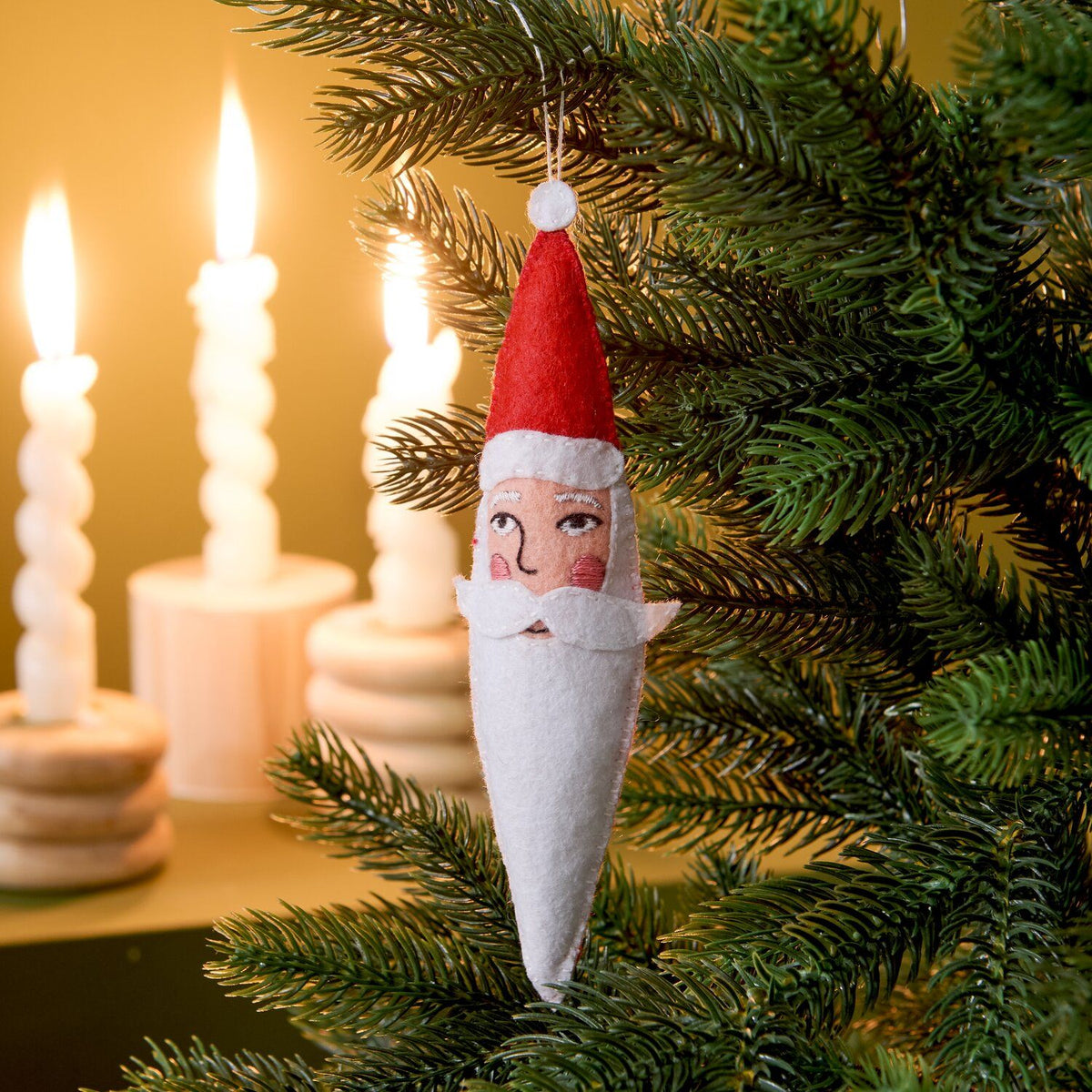 Embroidery kit: Felt Santa Pendant Decoration