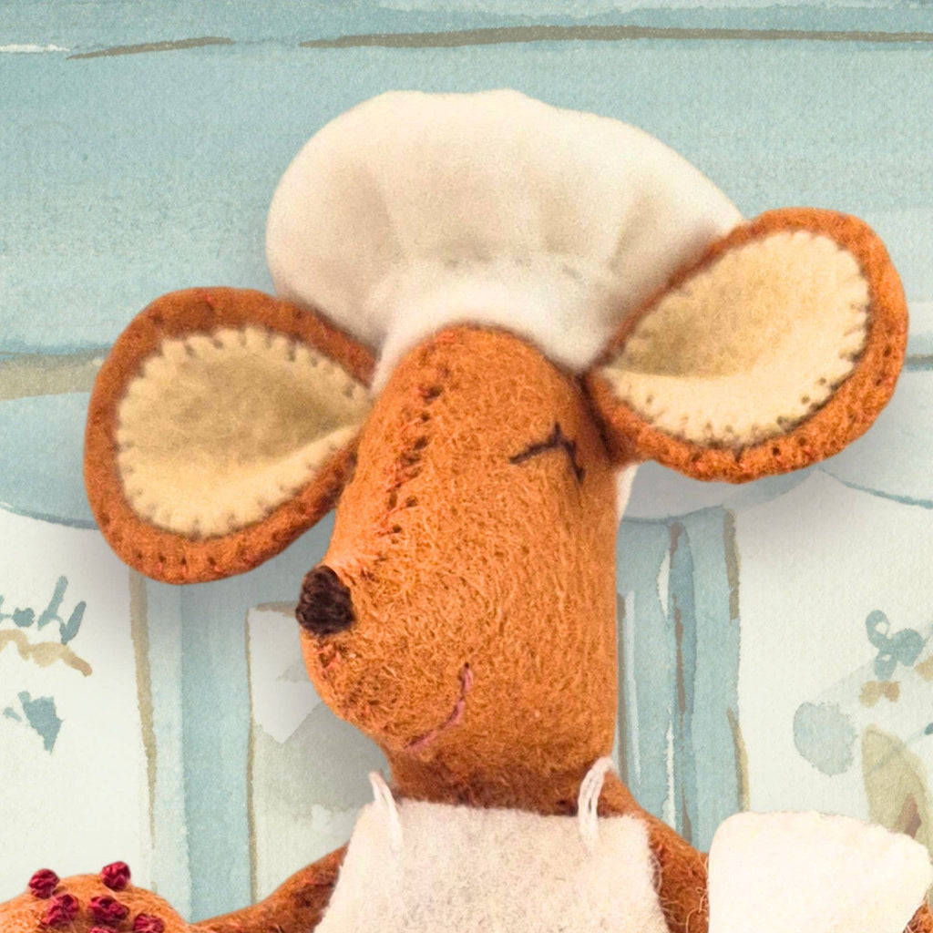 Little Mouse the Baker Felt Craft Kit by Corinne Lapierre