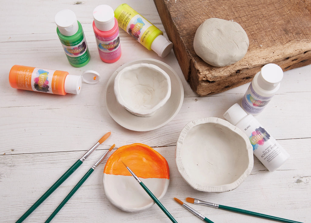 Bee & Bumble Neon Pottery Making Kit