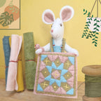 Little Mouse Makes a Quilt Felt Craft Mini Kit: English