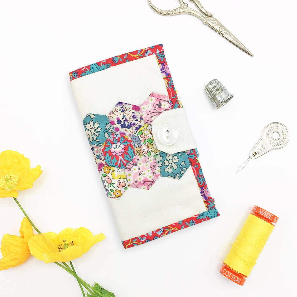 Liberty Tana Lawn® Fabric Needle Case Kit