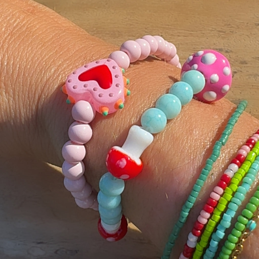 Toadstool Bracelet Kit with Glass Beads