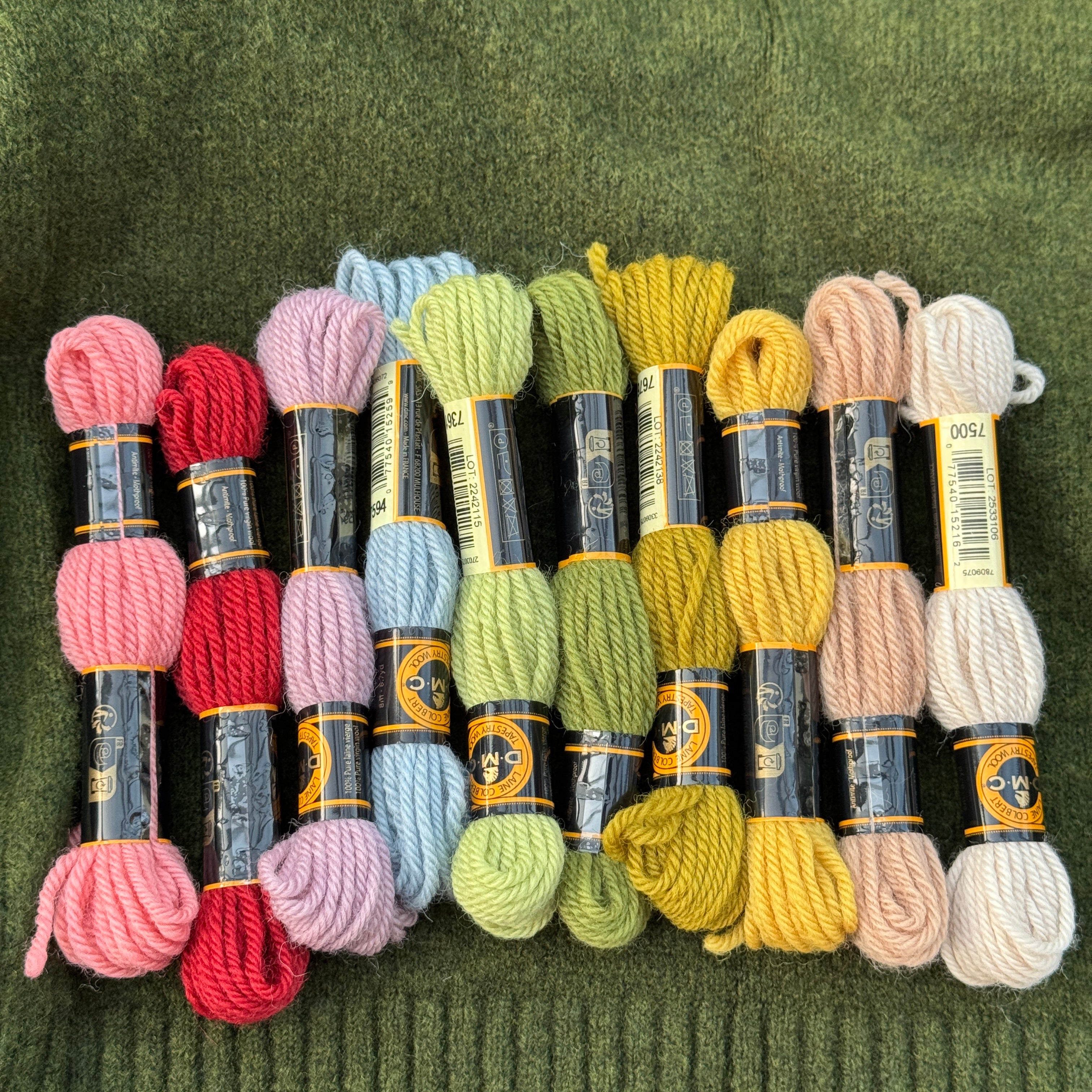 Wool Hand Embroidery on Knitting Workshop