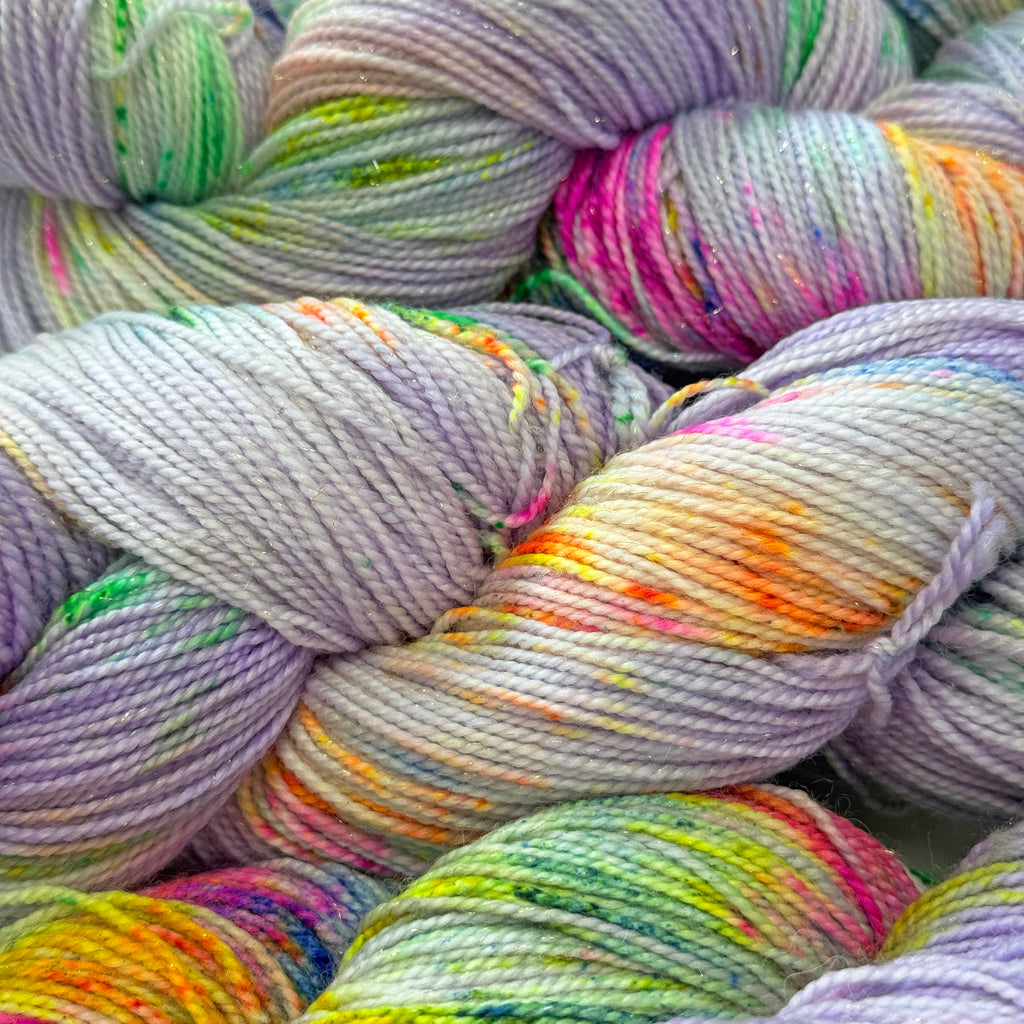 Gilliangladrag Holy Fluff Gold Sparkle Sock Yarn 100g Hand Dyed  : Hopelessly Devoted to You