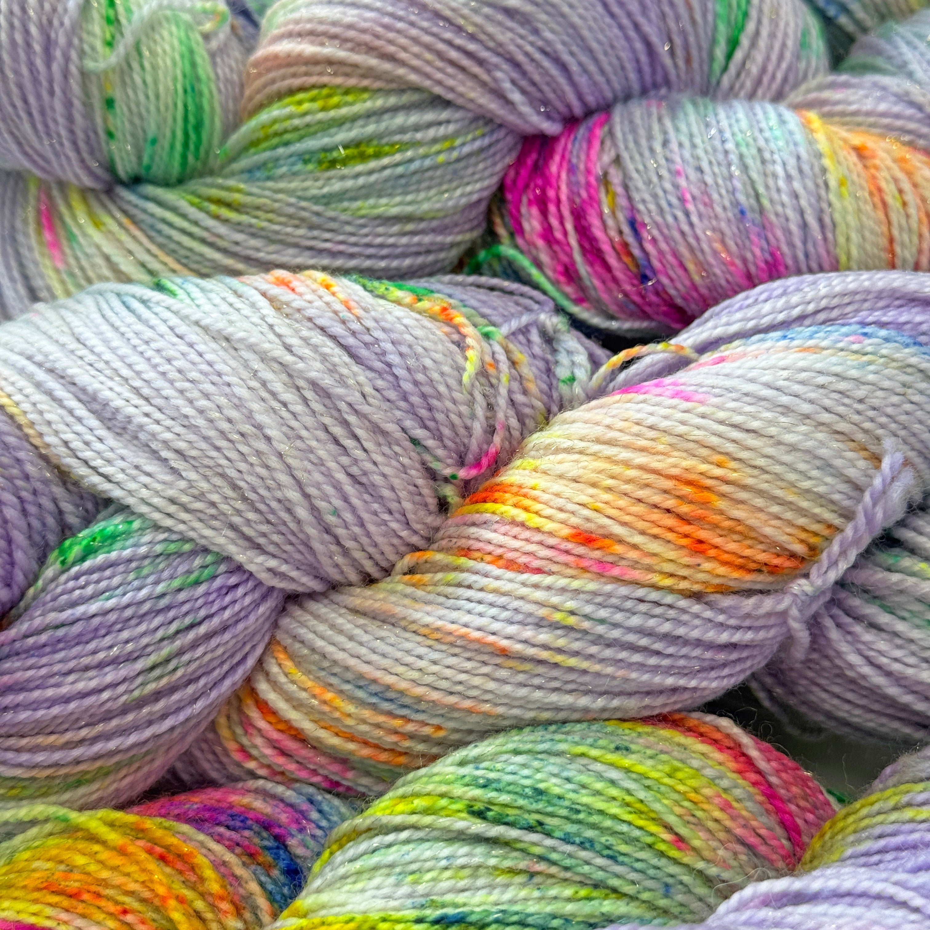 Gilliangladrag Holy Fluff Gold Sparkle Sock Yarn 100g Hand Dyed  : Hopelessly Devoted to You