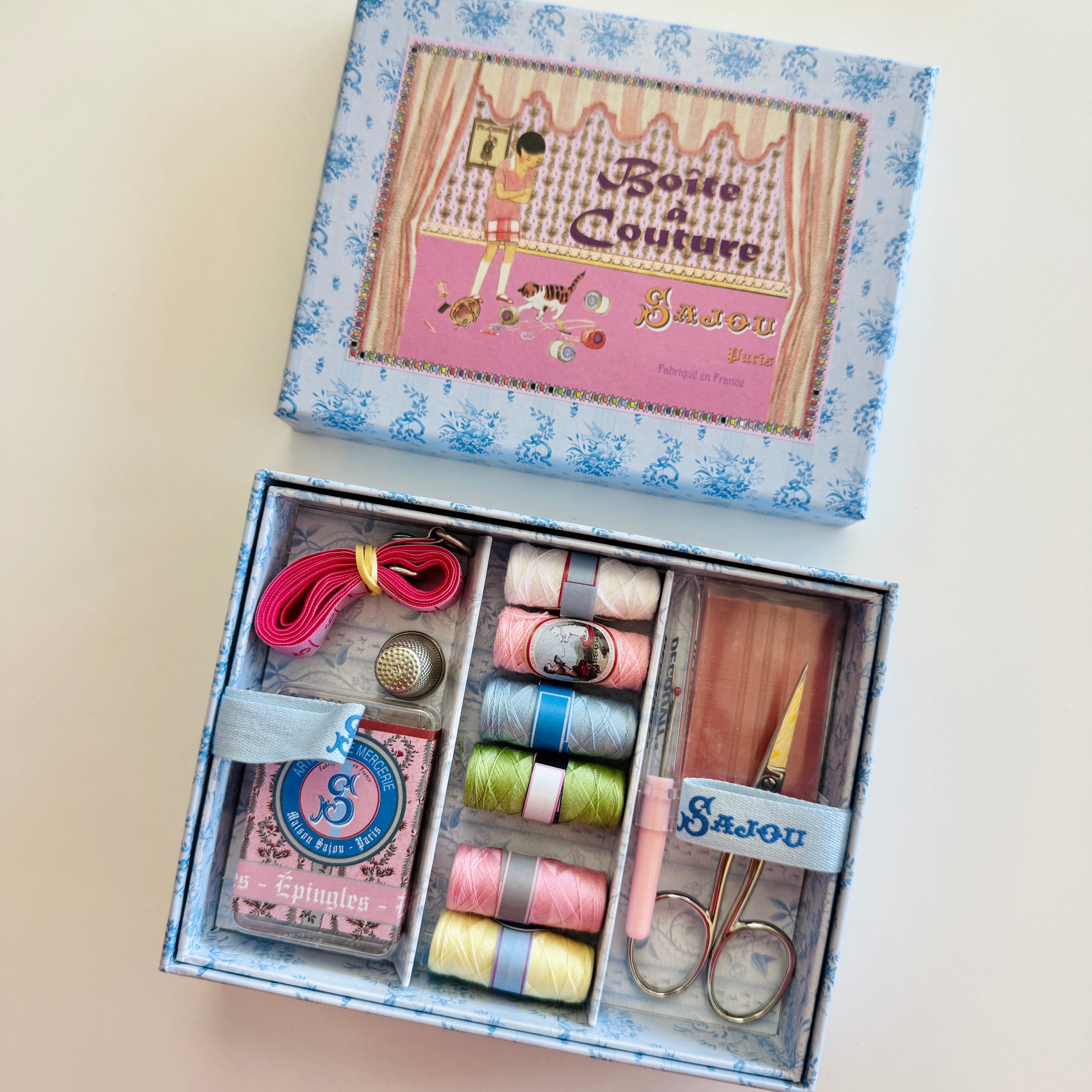 Sajou Filled Sewing Box : Boite a Couture