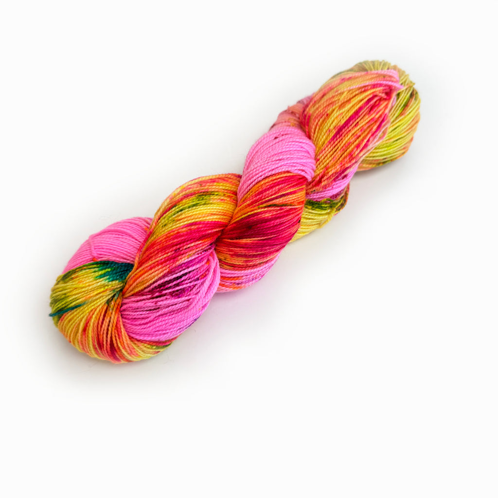 Gilliangladrag Holy Fluff Silver Sparkle Sock Yarn 100g Hand Dyed  : Pop Muzik