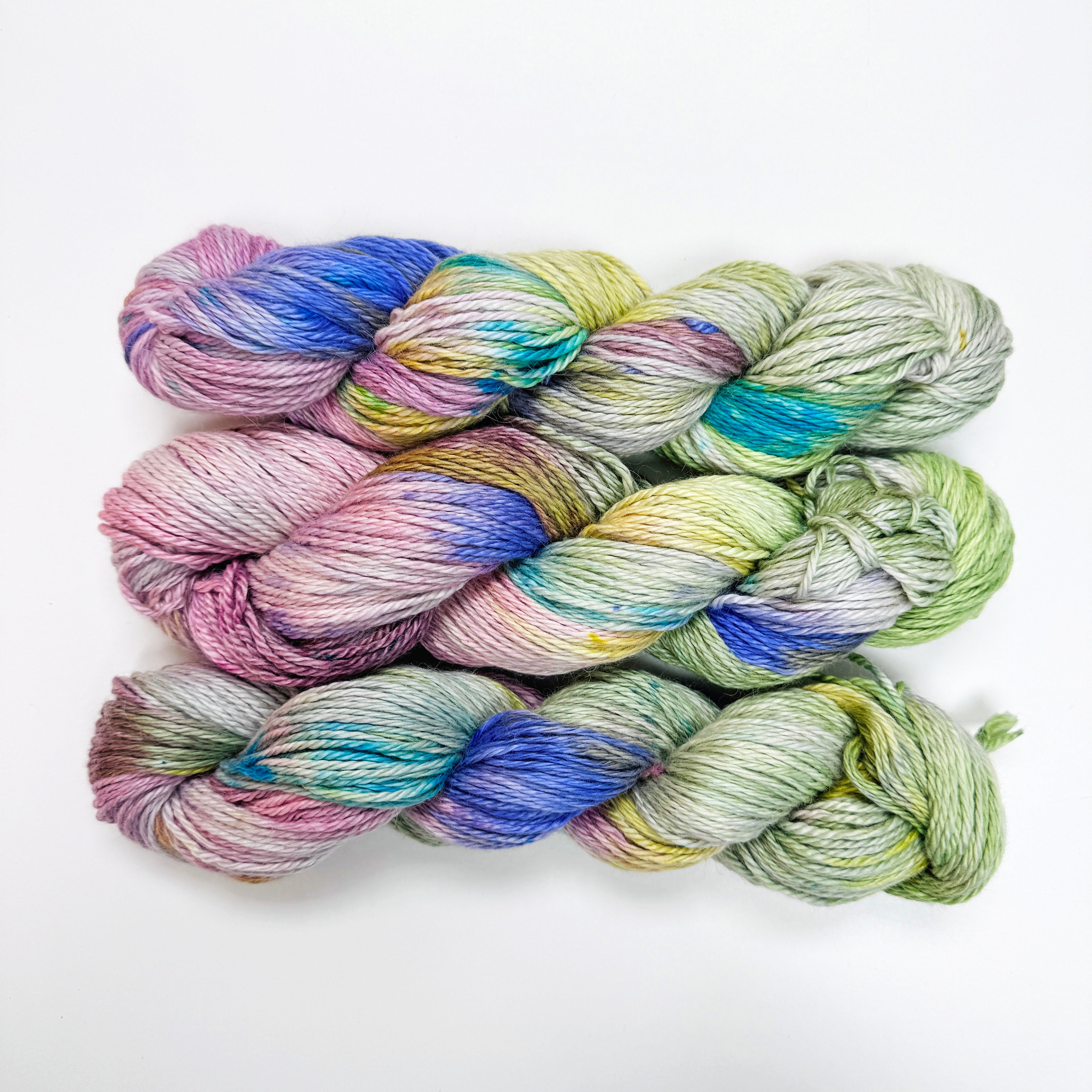 Gilliangladrag Holy Fluff Hand Dyed Alpaca / Silk / Cashmere : Lost in the Magical Garden