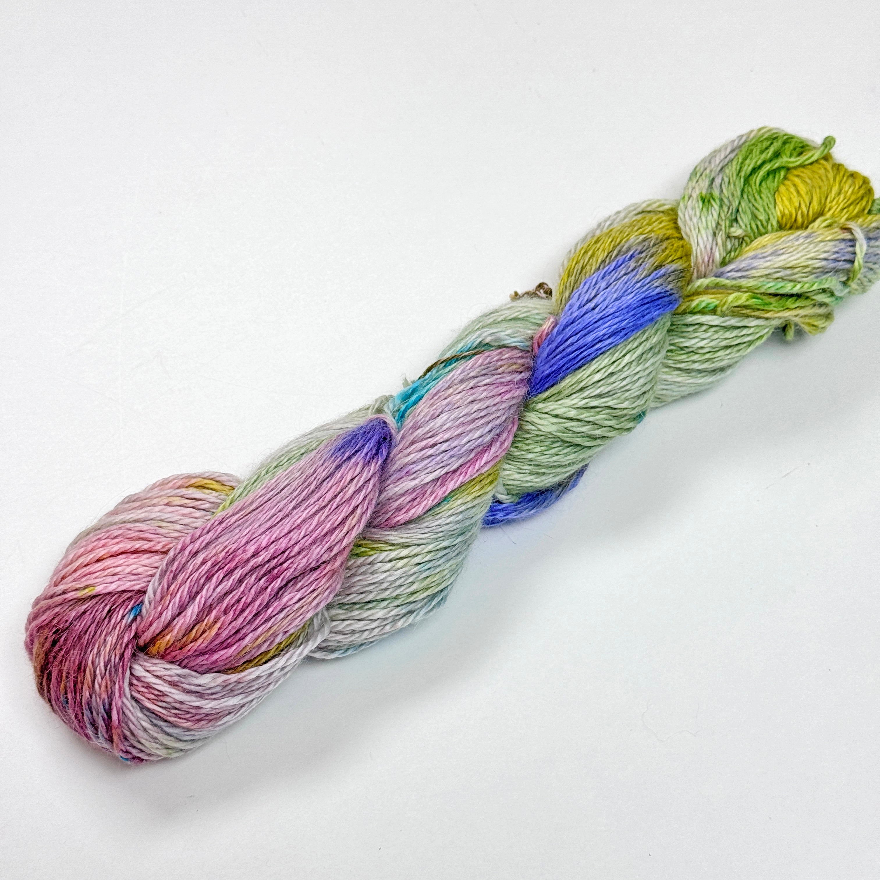 Gilliangladrag Holy Fluff Hand Dyed Alpaca / Silk / Cashmere : Lost in the Magical Garden