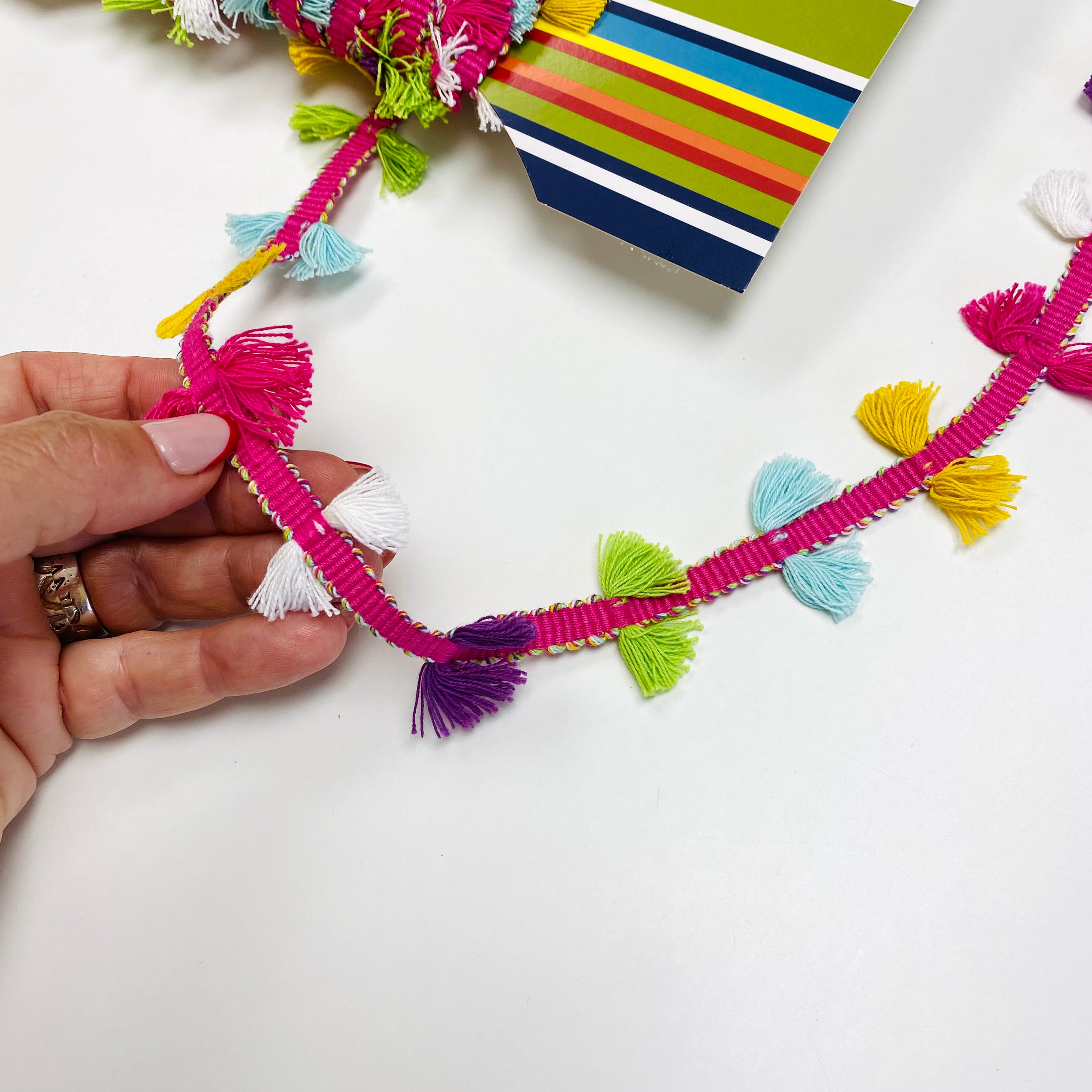 Confetti Tassel Trim : per metre
