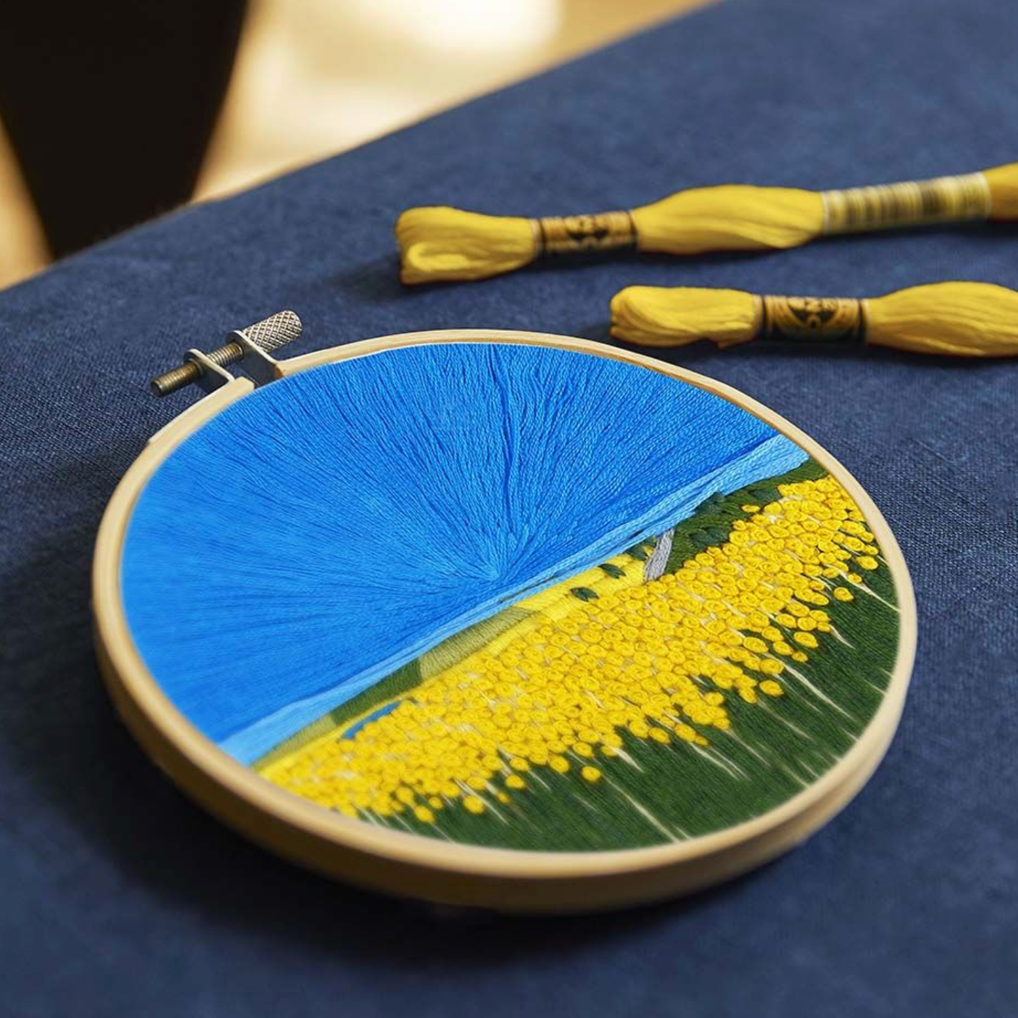 Sunflower Fields Hoop Embroidery Kit