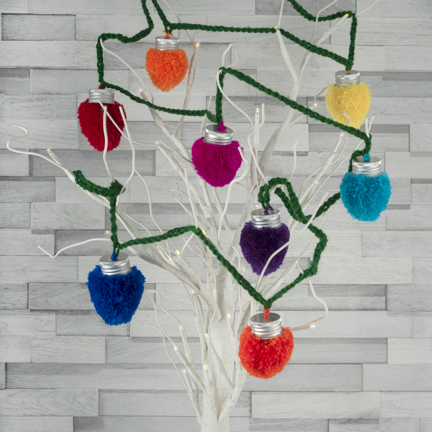 Pompom Garland Kit : Rainbow Colours