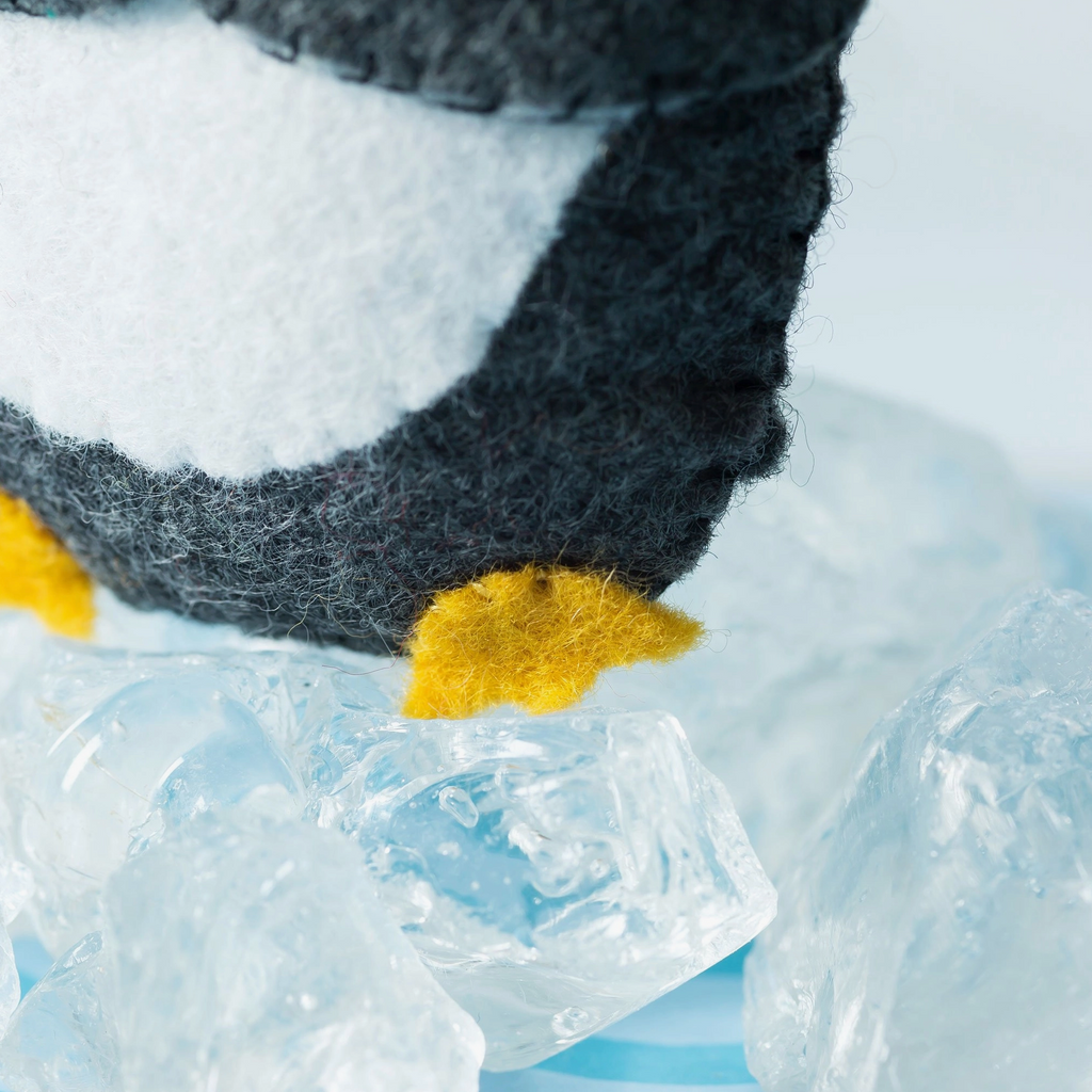 Penguin Felt Craft Mini Kit