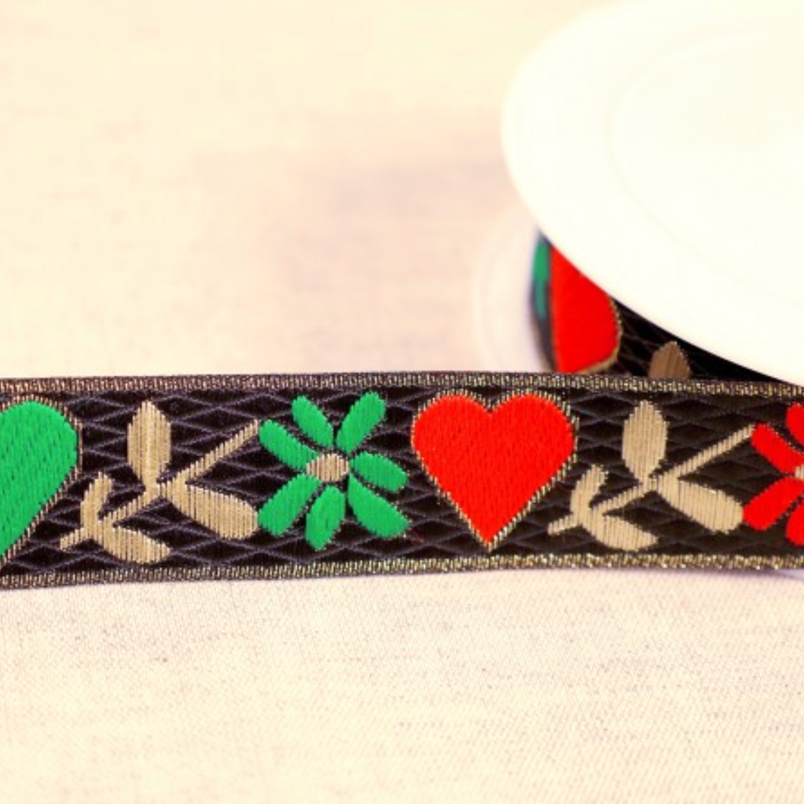 Hearts & Flowers Jacquard Trim 014 Black
