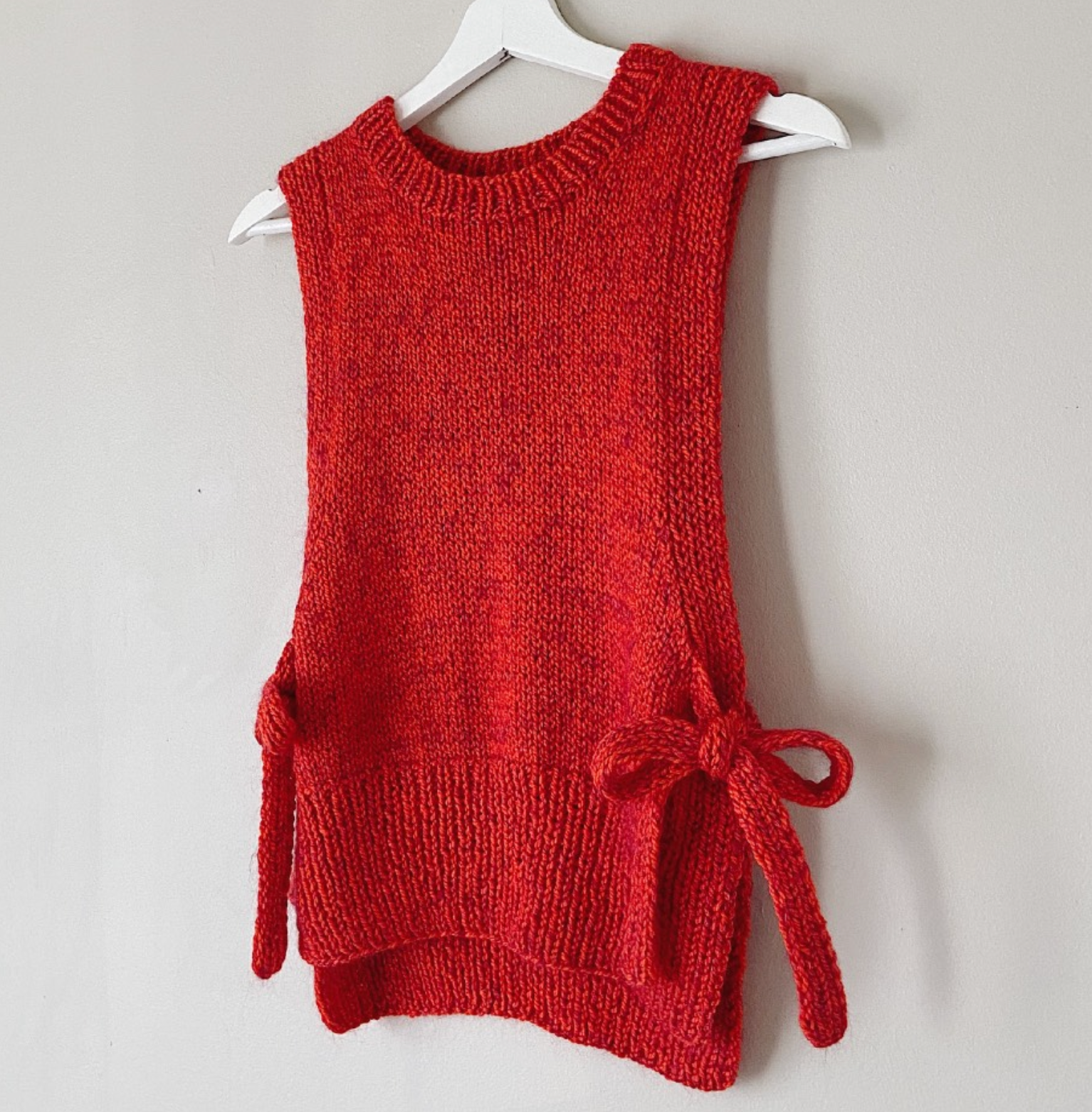 Cosmic Autumn Rebellion : Tie Side Vest : Knitting Pack & Pattern