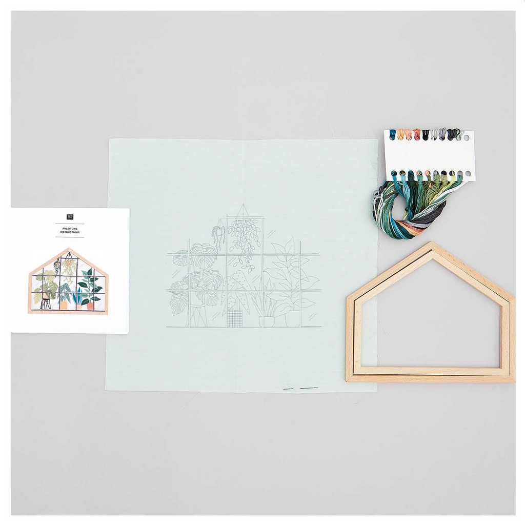 Embroidery Kit Traced : Urban Jungle