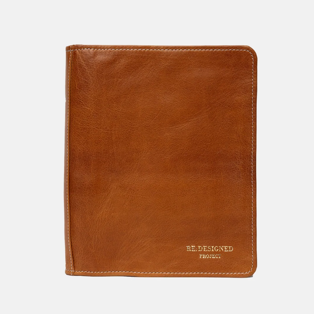 Project 8 Knitters Case : Leather