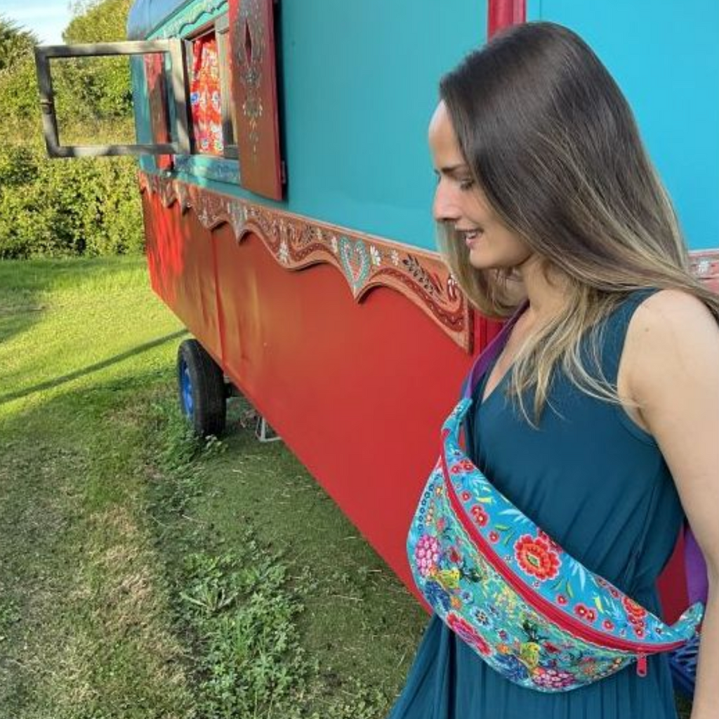 Velvet Bum Bag Sewing Kit : Malaga Blue