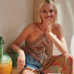 Not for Granny : Crochet Top Pattern using ARTSY Yarn by Wool Addicts