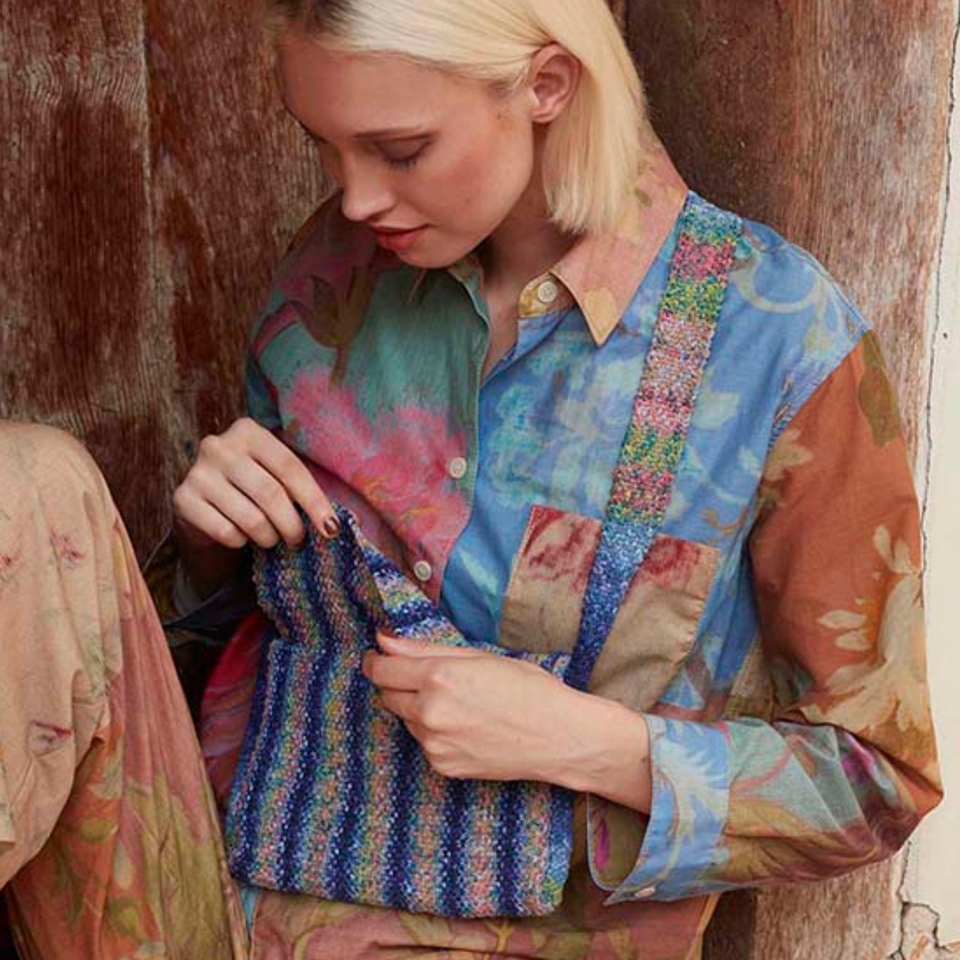 Confetti Sprinkles : Bag Knitting Pattern using ARTSY Yarn by Wool Addicts