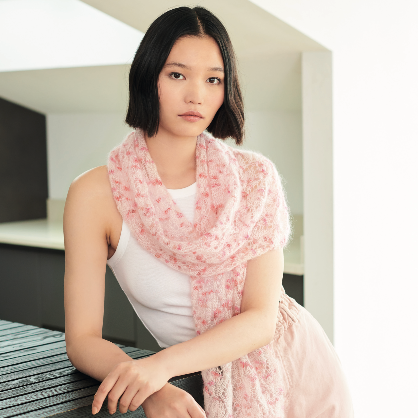 Super Kid Mohair Loves Silk Cute Confetti Pattern : 1350 Shawls