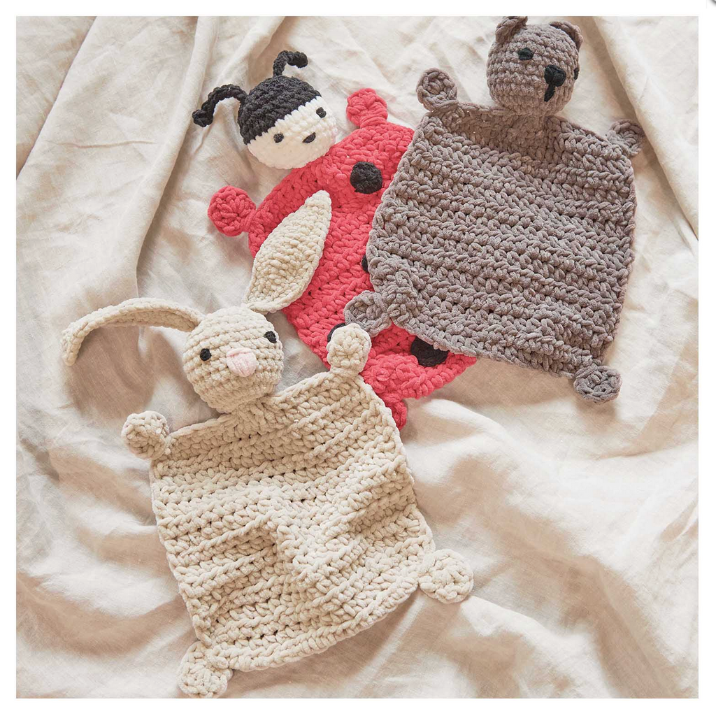 Creative Chenillove by Rico 100g Red 006