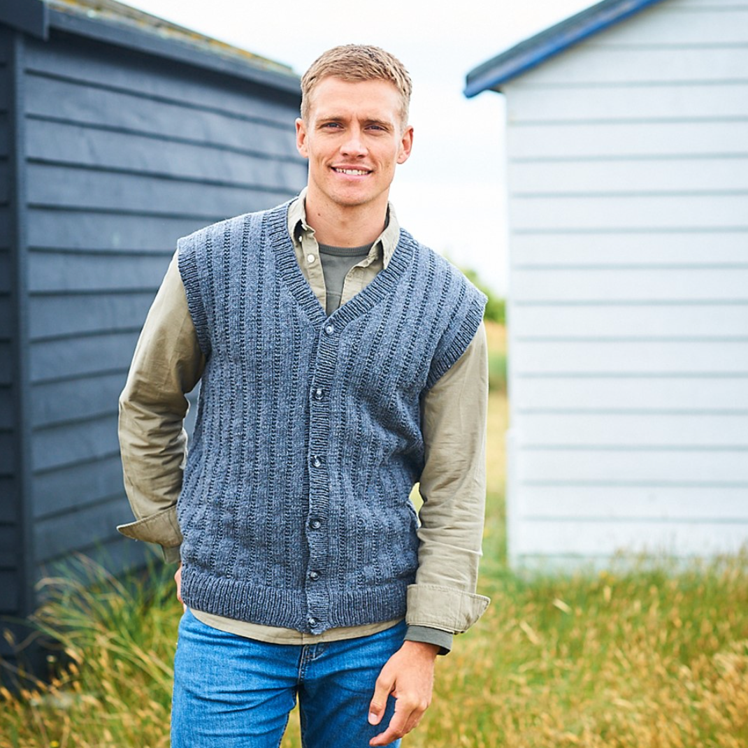 Men's Gilet Tank Knitting Pattern  9953 for Double Knit DK