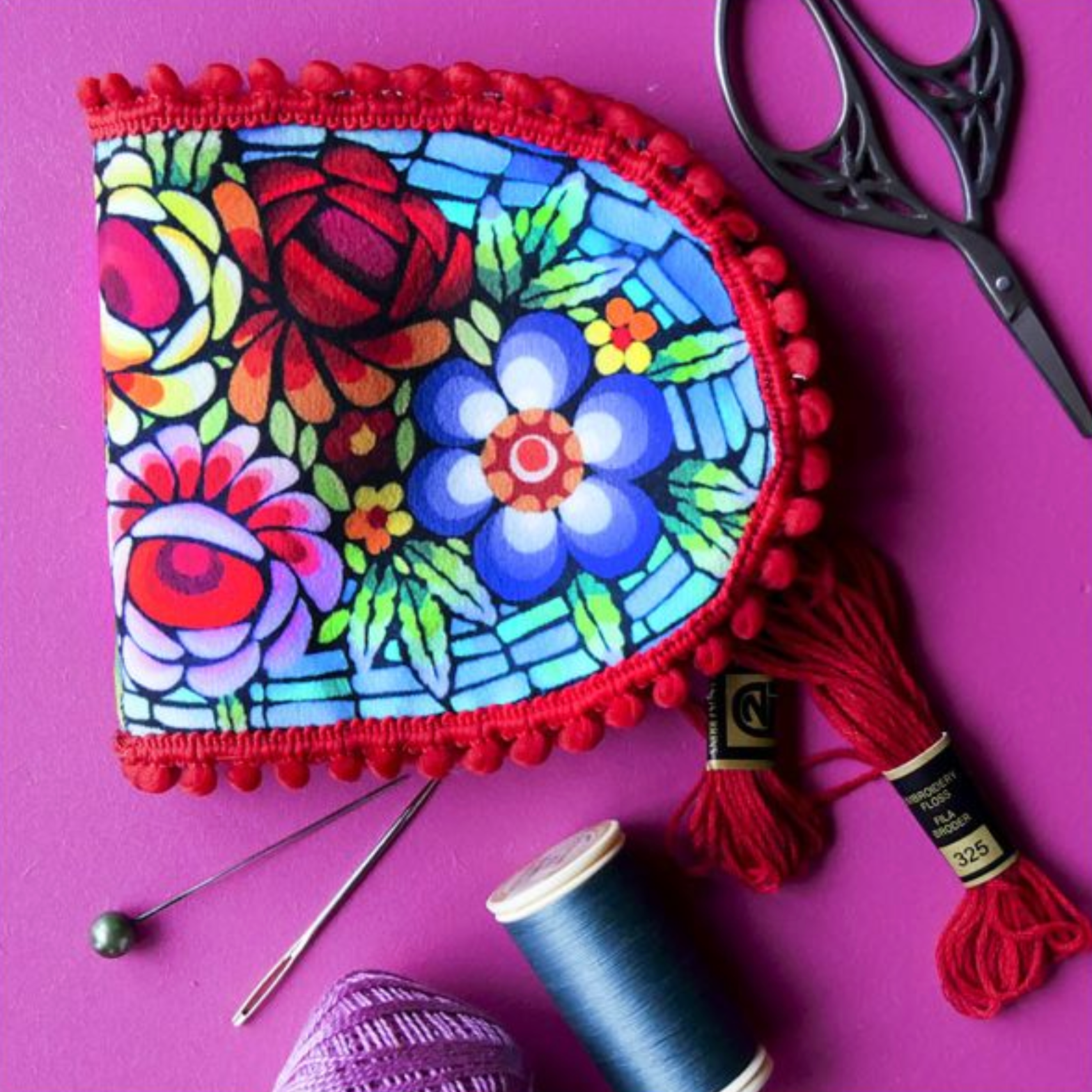 Velvet Needle Case Sewing Kit : Mosaique