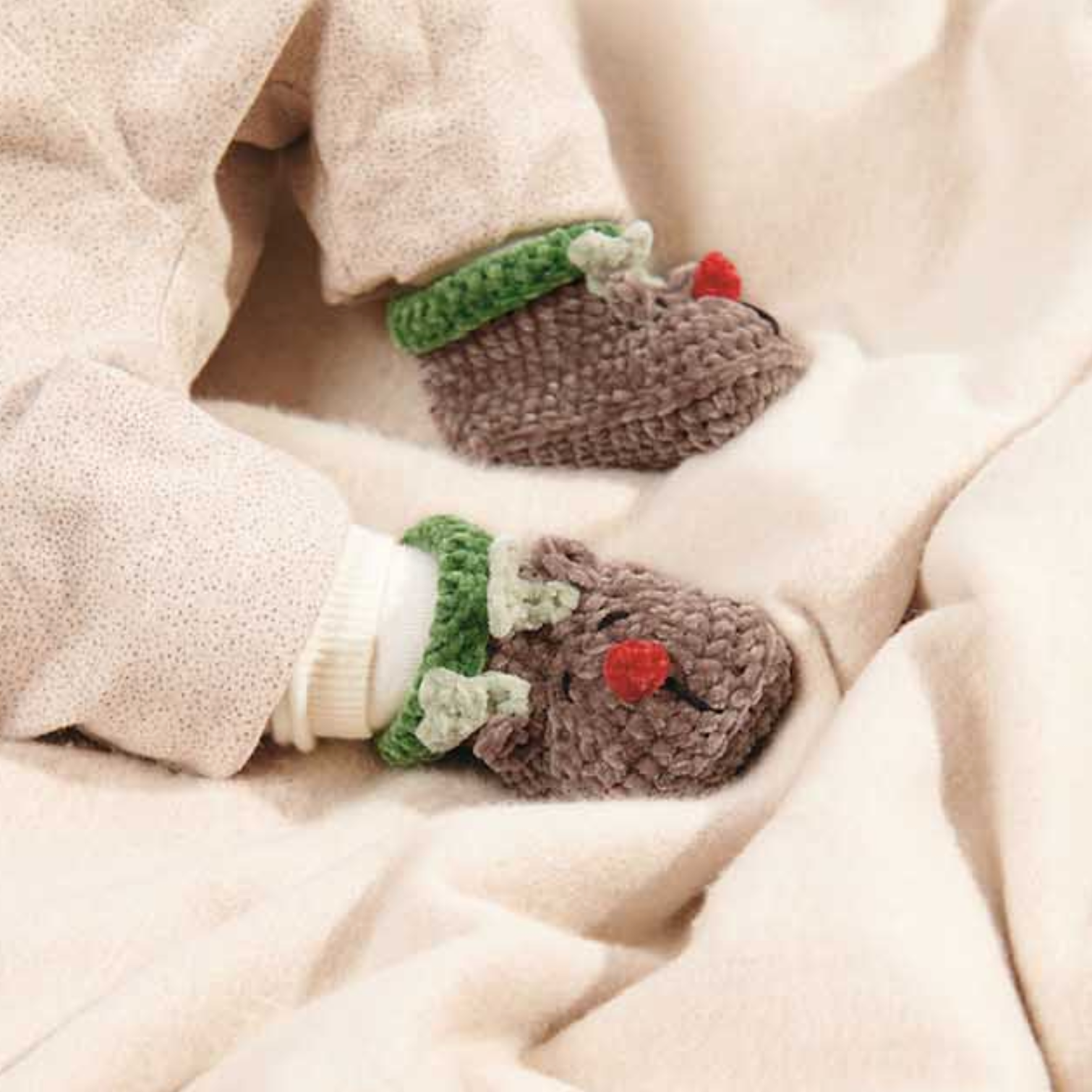 Ricorumi Baby Booties Pattern Book