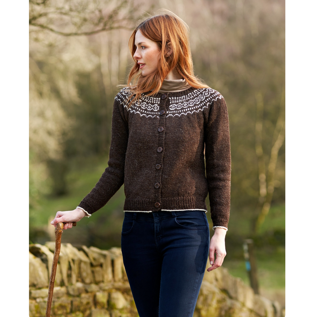 WYS Fleece Family Collection Pattern Book : 13 Hand Knit Designs