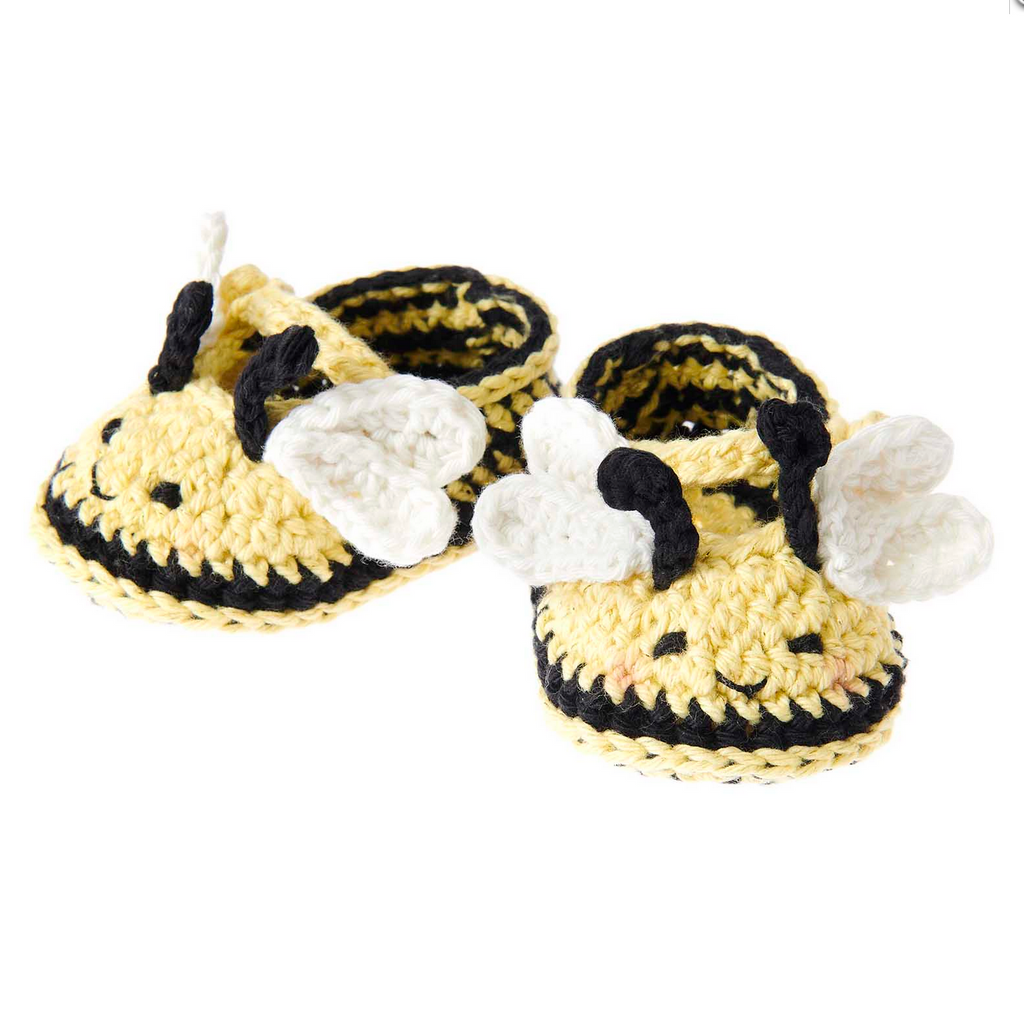 Ricorumi Crochet Kit : Baby Bootees : Bee