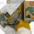 Folk Peacock Felt Craft Mini Kit
