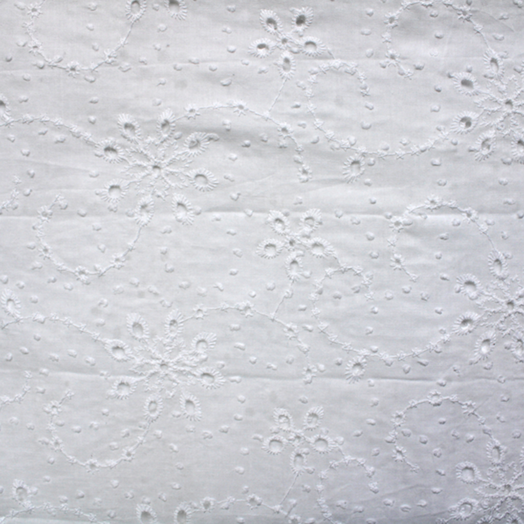 Cotton Embroidery Anglaise 9 Hole