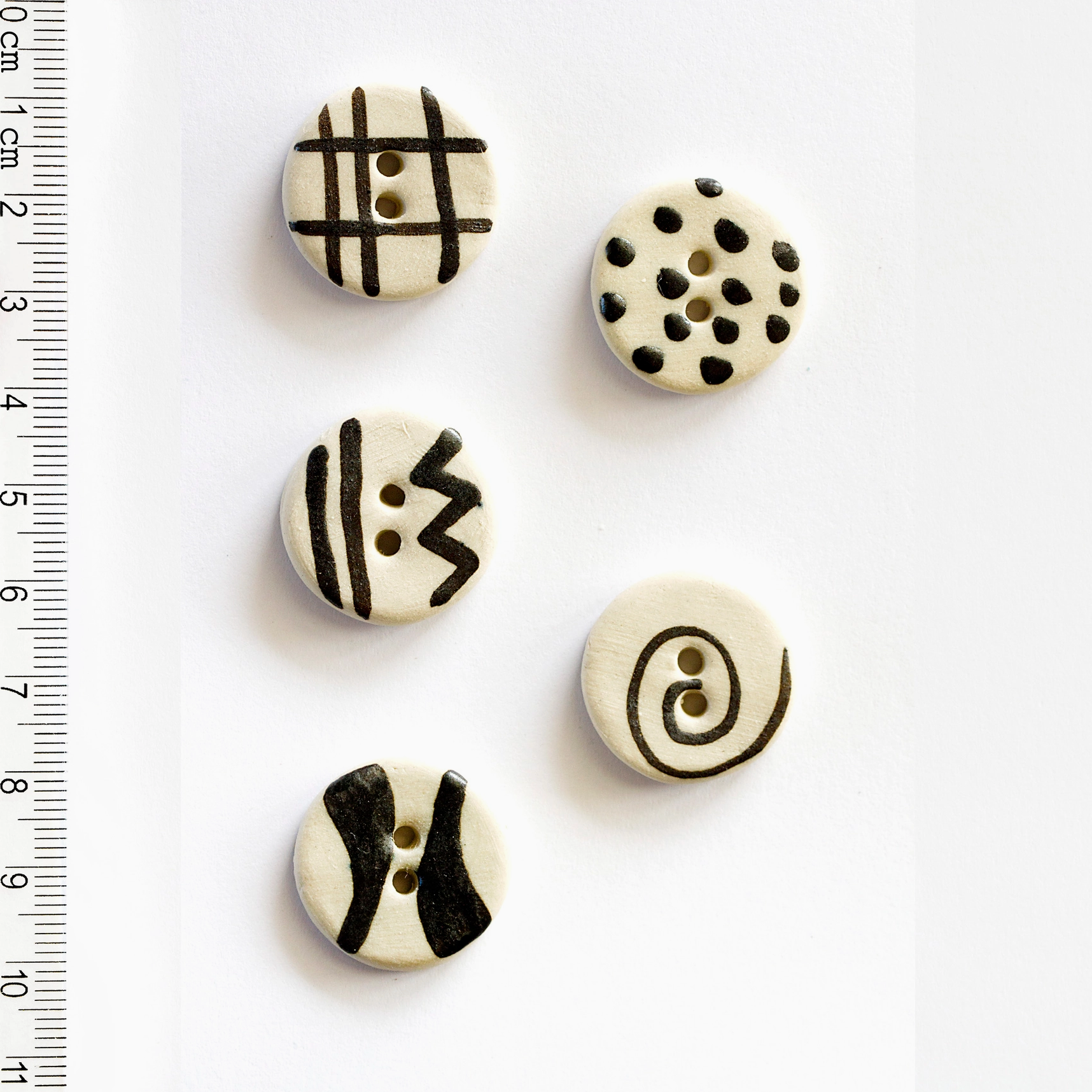 Handmade Ceramic Button Set : 5 x Black &White Geometric Sewing Buttons