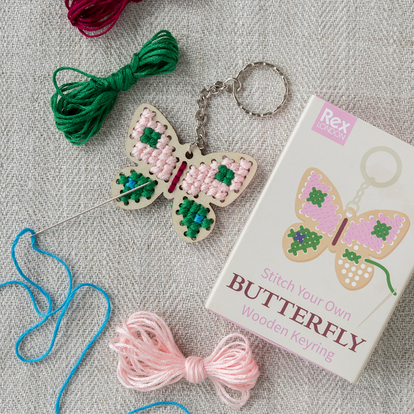 Stitch your own wooden keyring - Butterfly