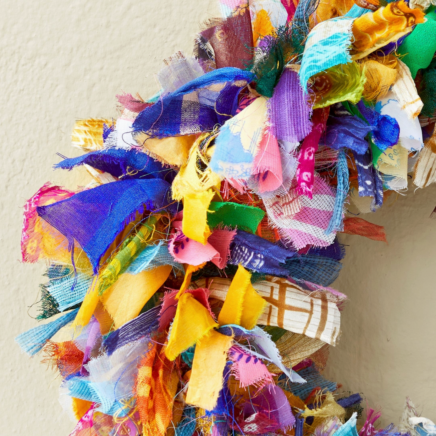 Recycled Sari Wreath - Multicoloured