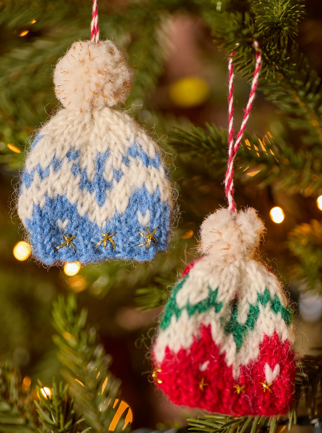 Bobble Hat Knitted Decoration : Red