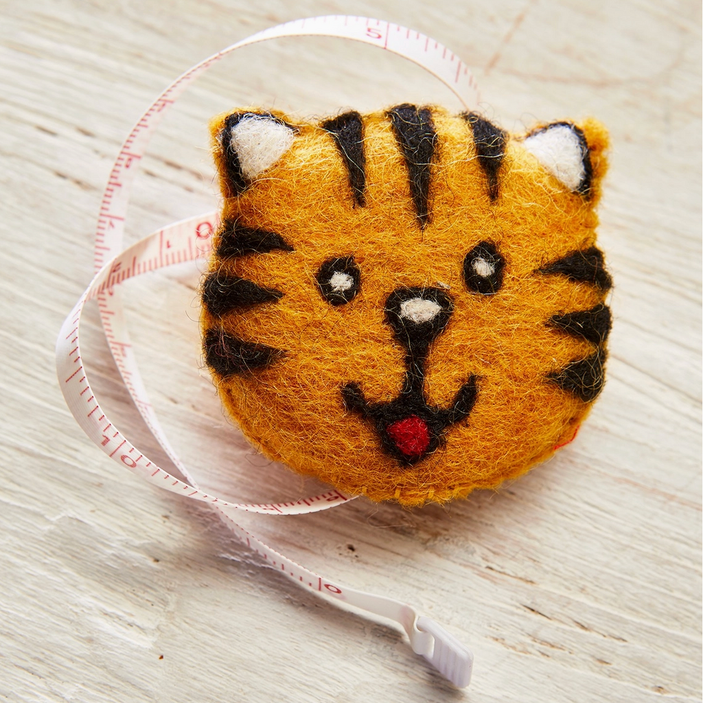 Felt Animal Tape Measure : Tiger