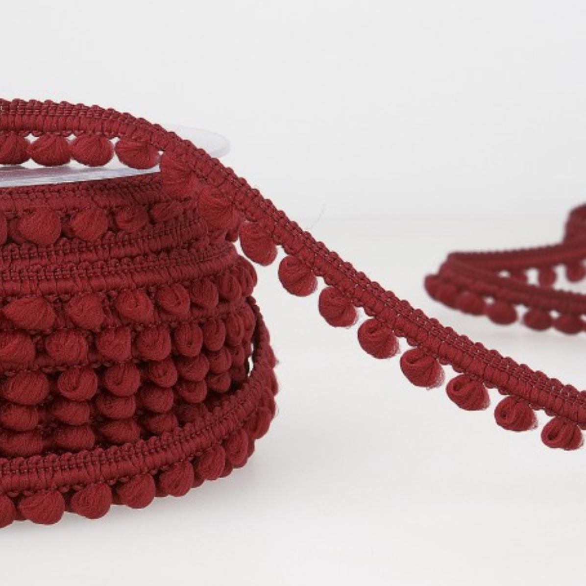 Mini Pompom Trim 9mm 072 Burgundy