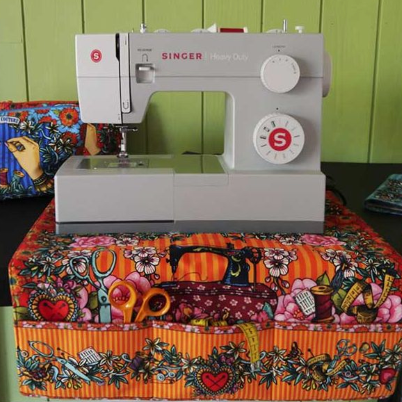 Velvet Sewing Machine Cover Sewing Kit : Couture Passion