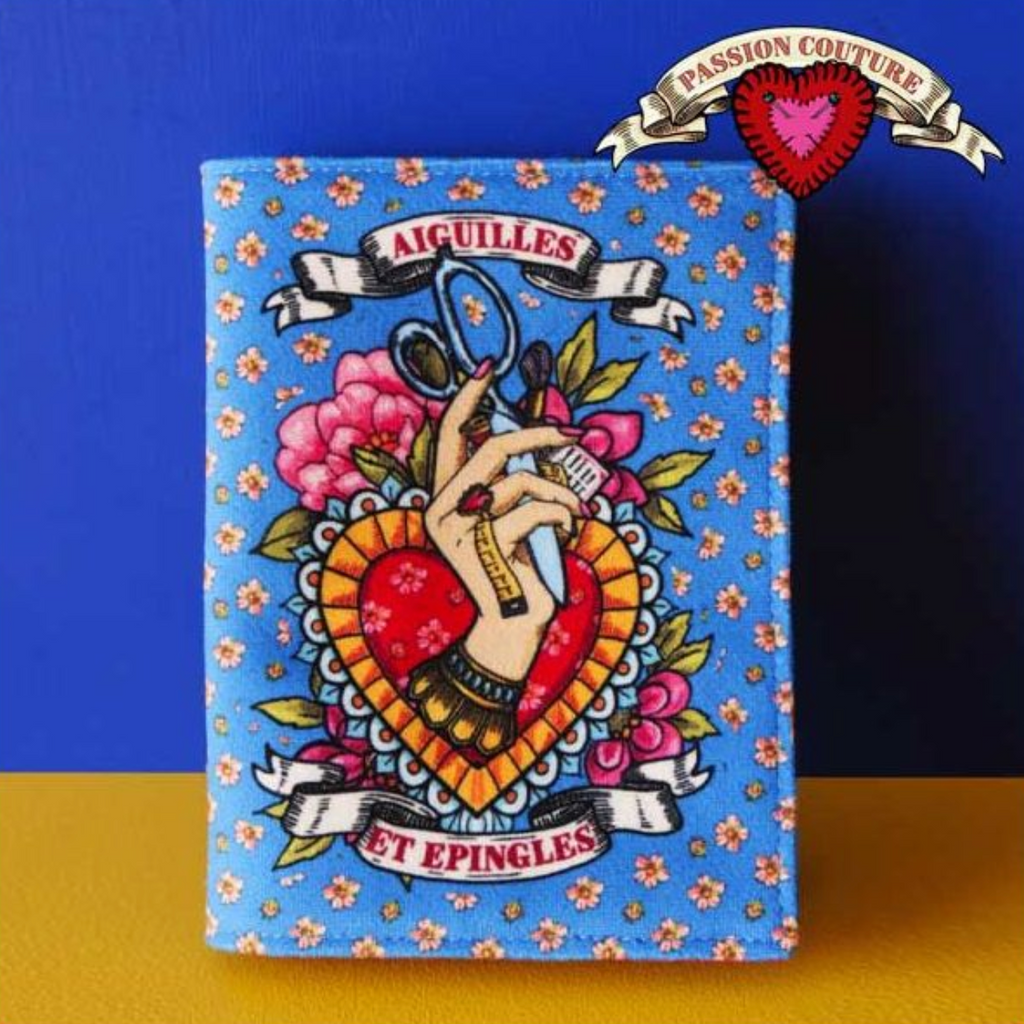 Velvet Needle Case Sewing Kit : Couture Passion