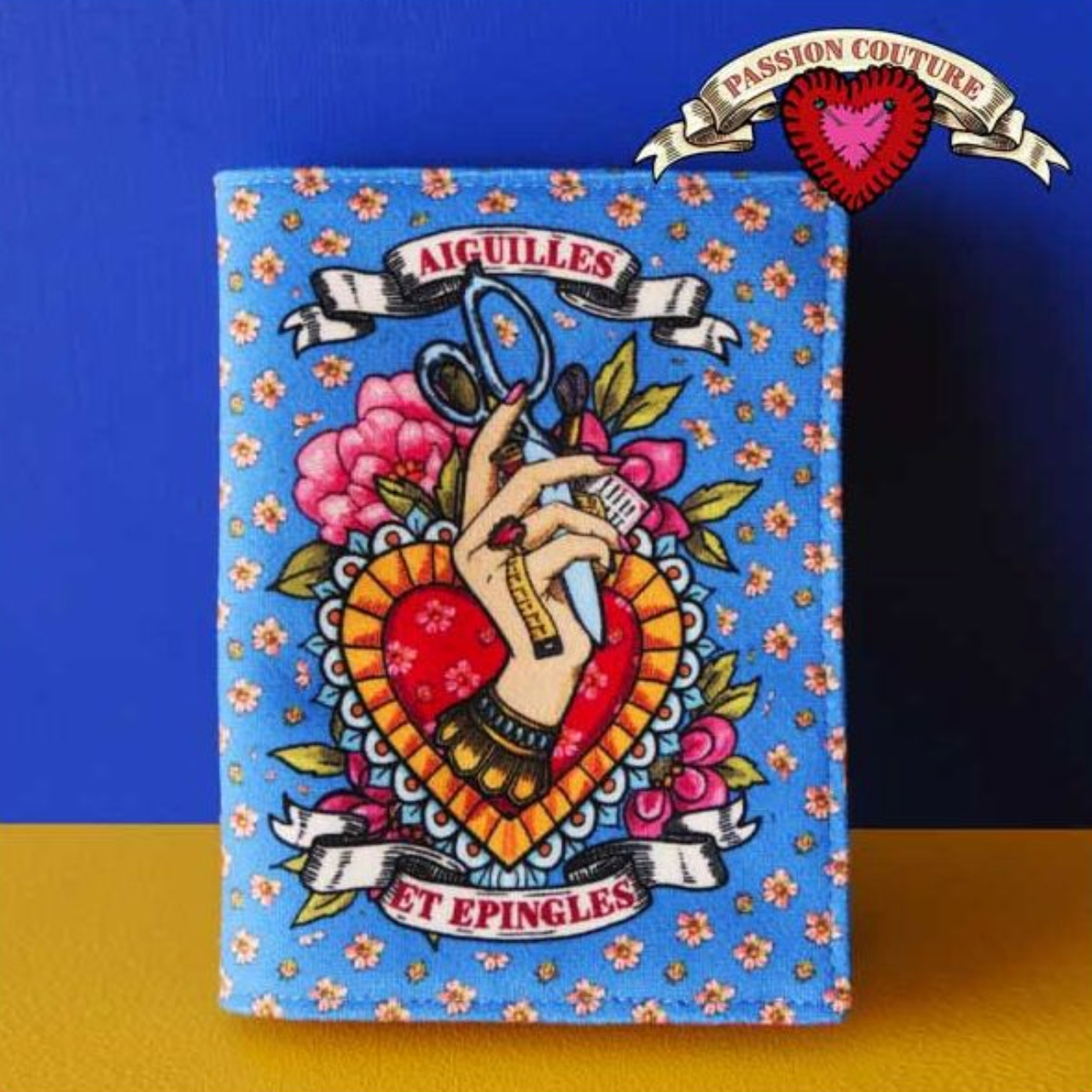 Velvet Needle Case Sewing Kit : Couture Passion