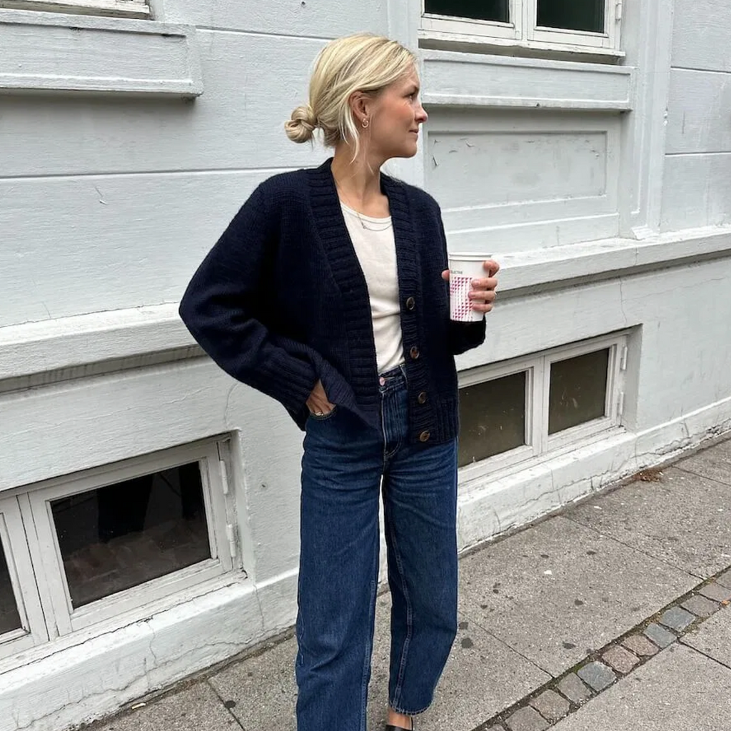 Eva Cardigan by PetiteKnit Knitting Pack Kit