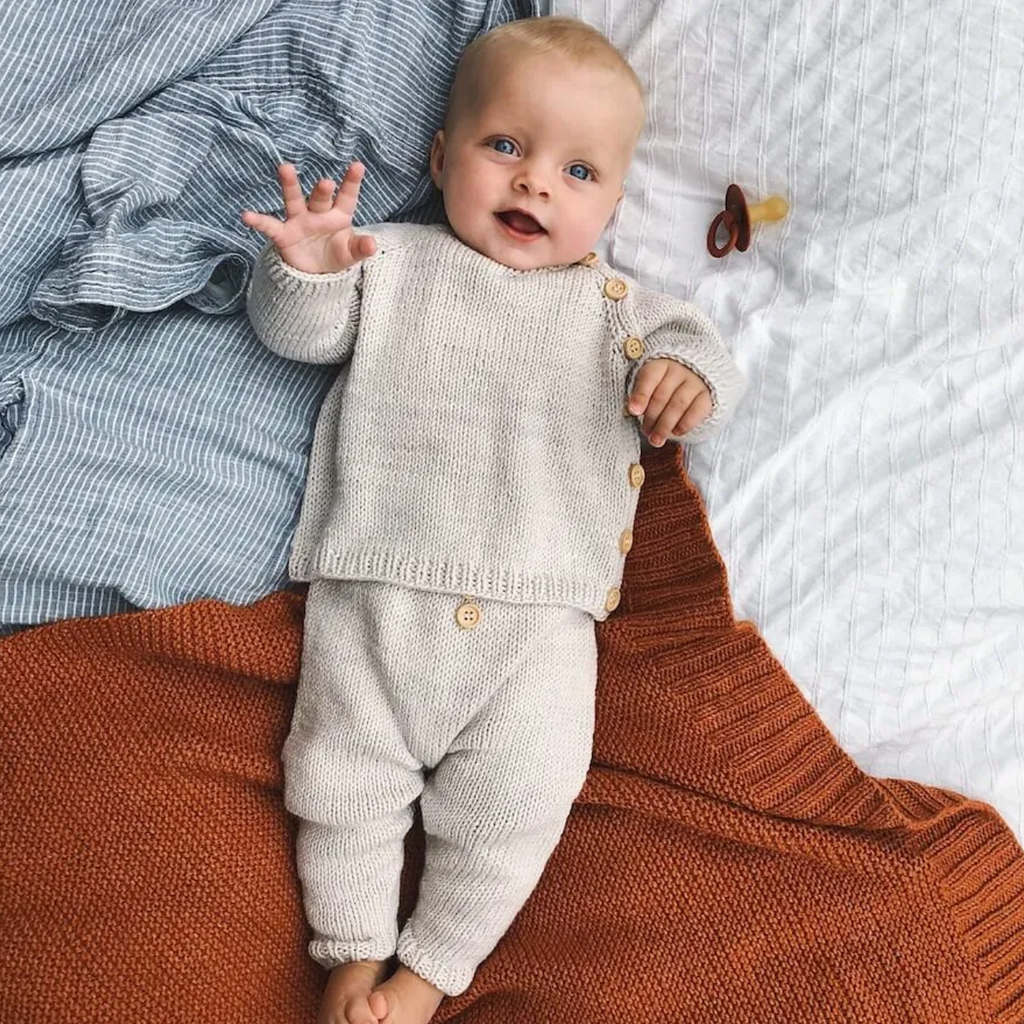 Ellen's Coming Home Set Knitting Kit by Petiteknit