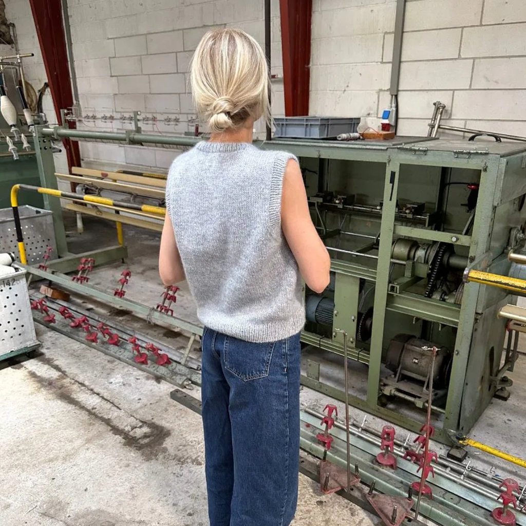 Novice Slipover by PetiteKnit Knitting Pack Kit