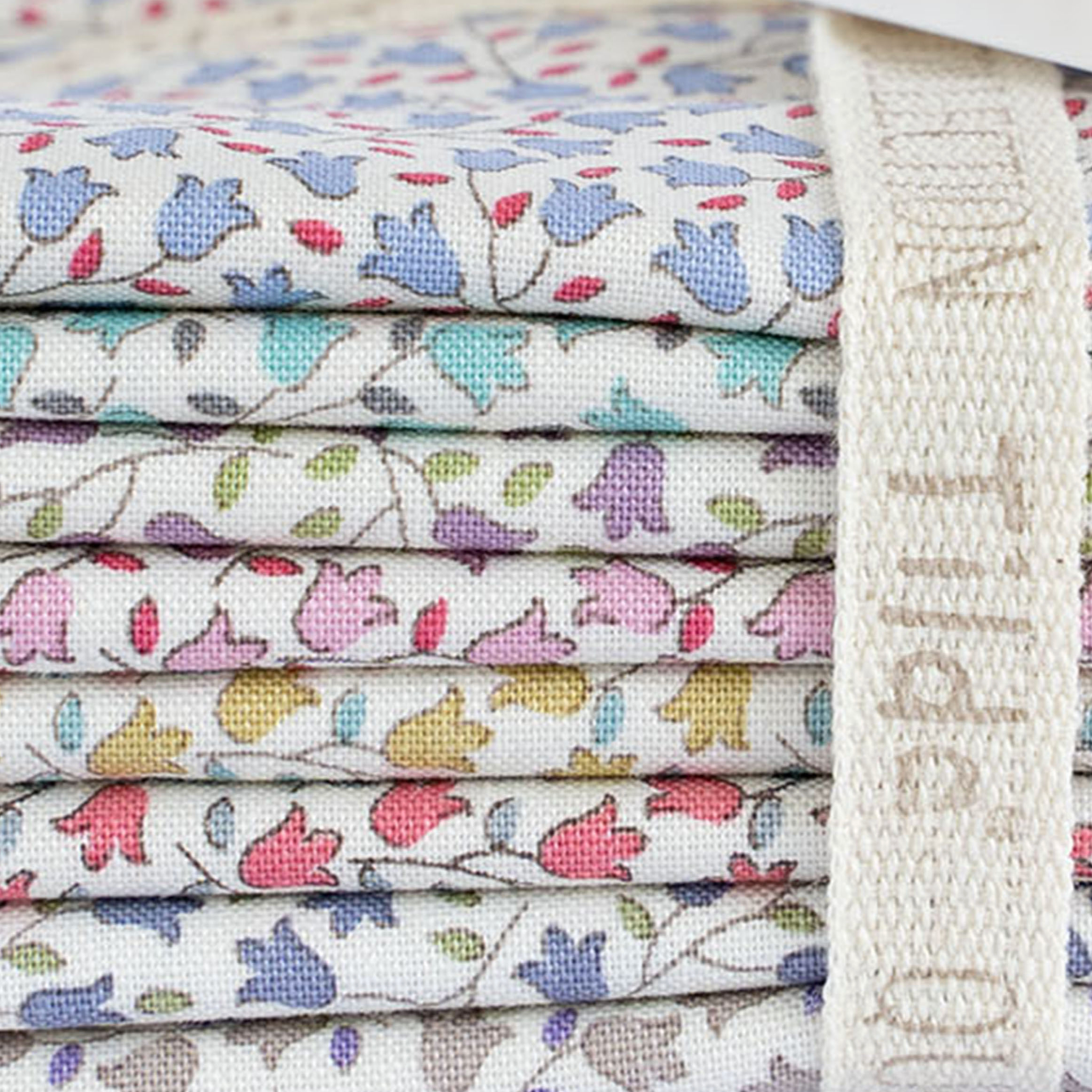 Tilda Fat Eighths : Sophie Basics Cotton Bundle : 8 Pieces