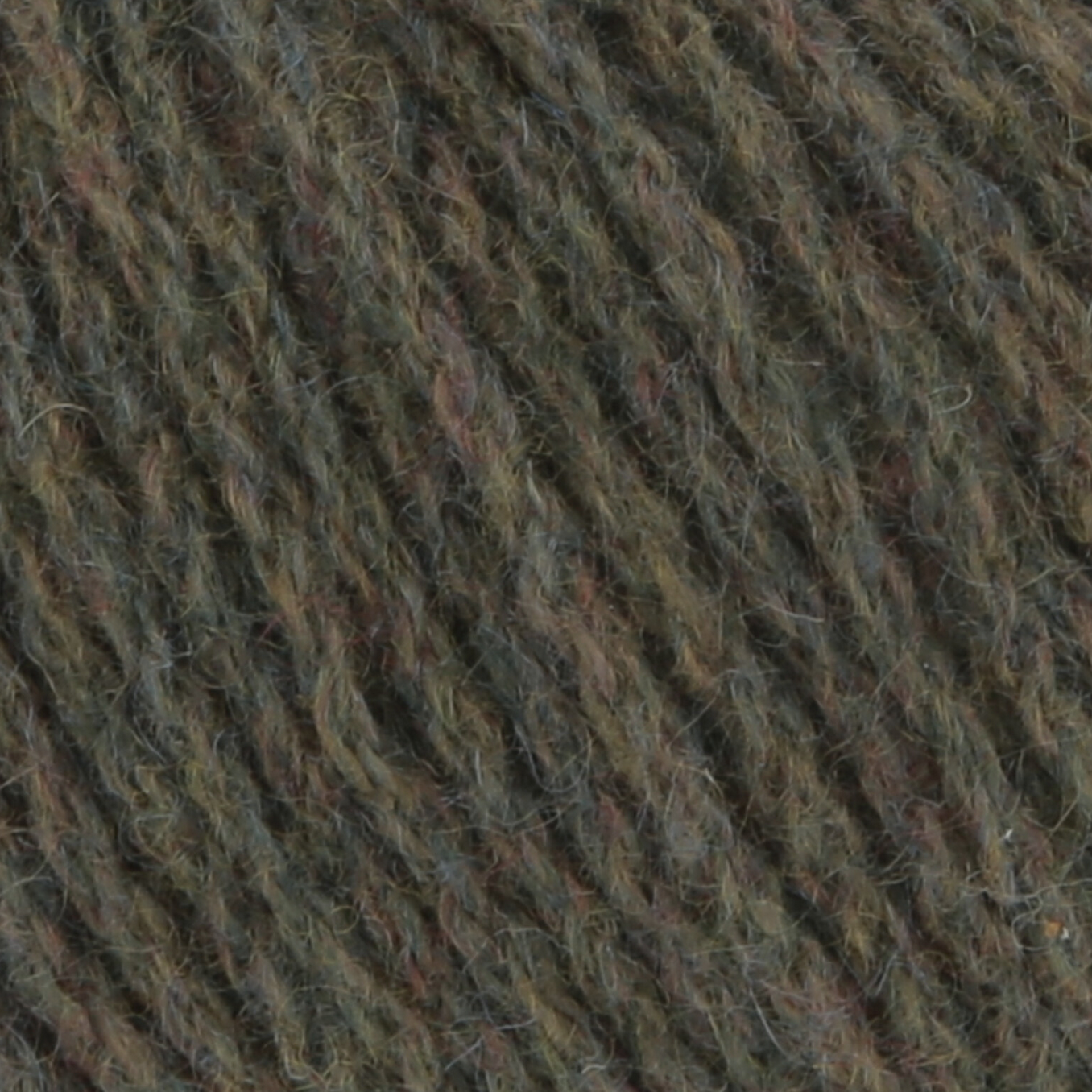 Cashmere Pia Hat Yarn Pack & Pattern : in 14 colours