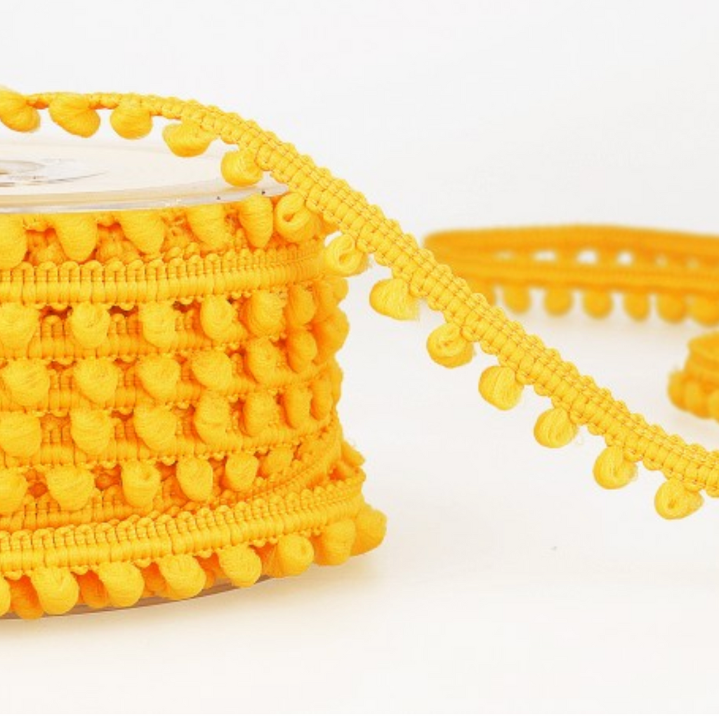 Mini Pompom Trim 9mm Yellow 81
