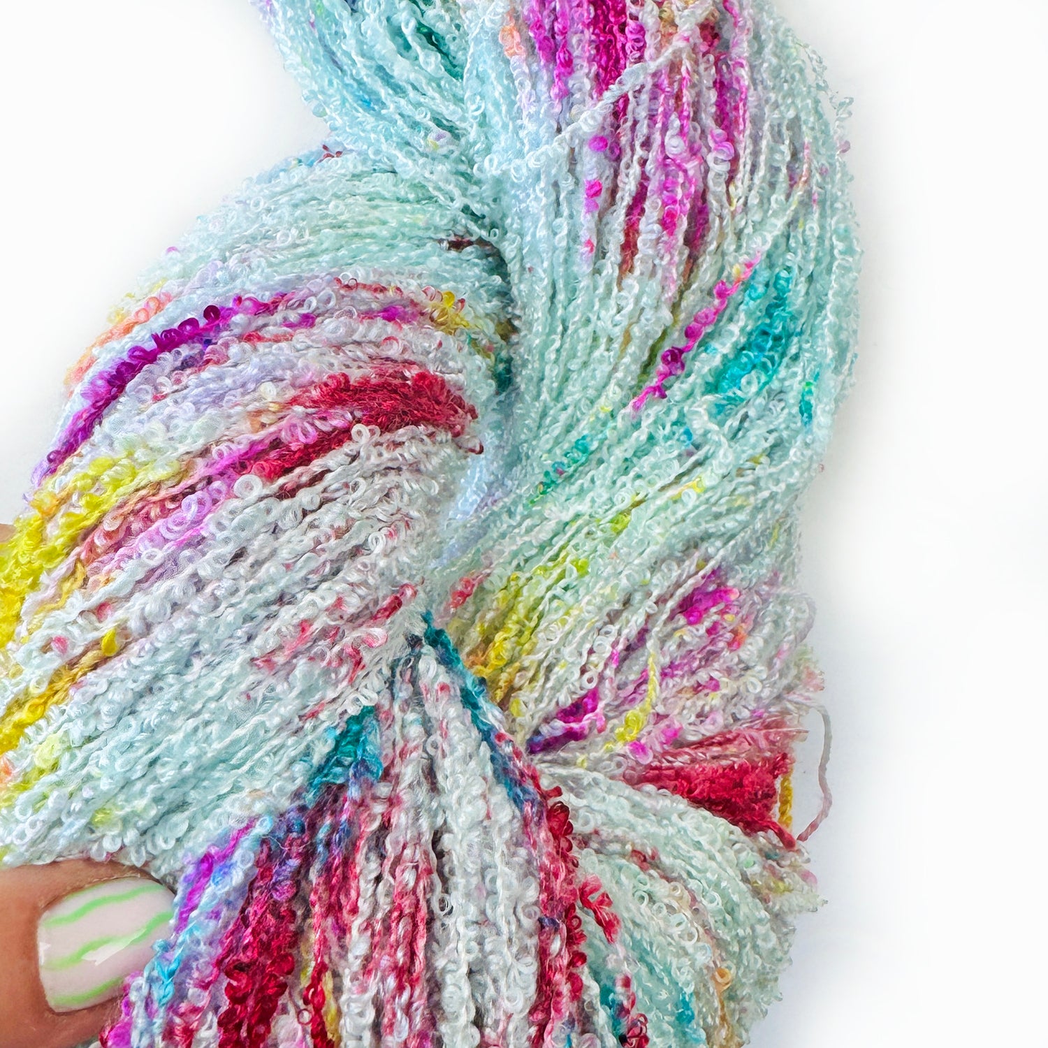 Gilliangladrag Holy Fluff Hand Dyed Silky Bouclé Loop : Birdhouse in Your Soul
