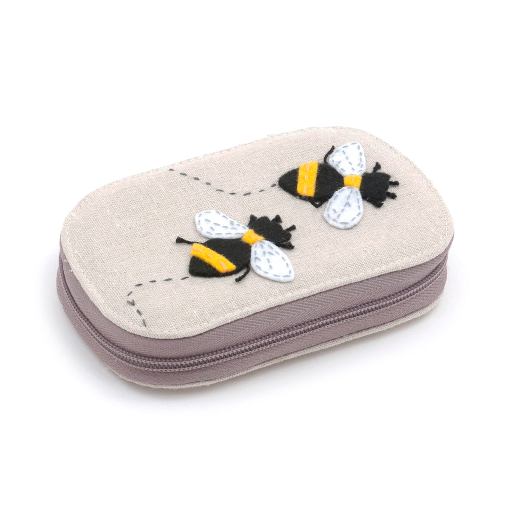 Sewing Kit : Zip Case with Appliqué Bees